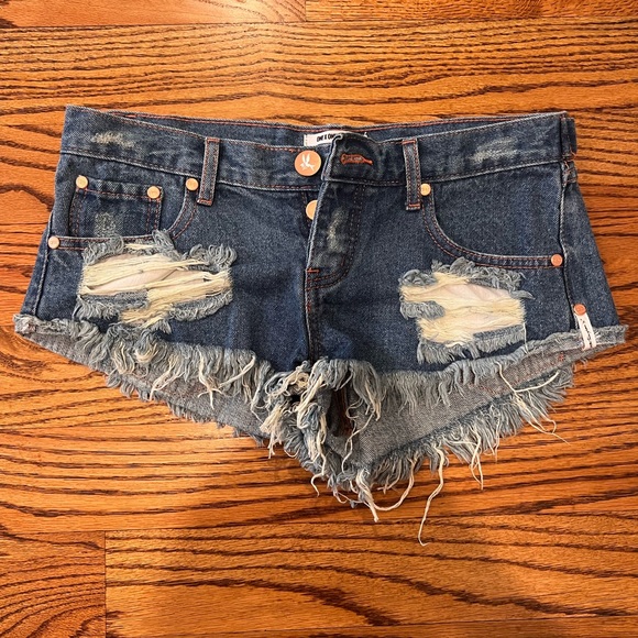One Teaspoon Denim Cutoff Shorts - Picture 3 of 5